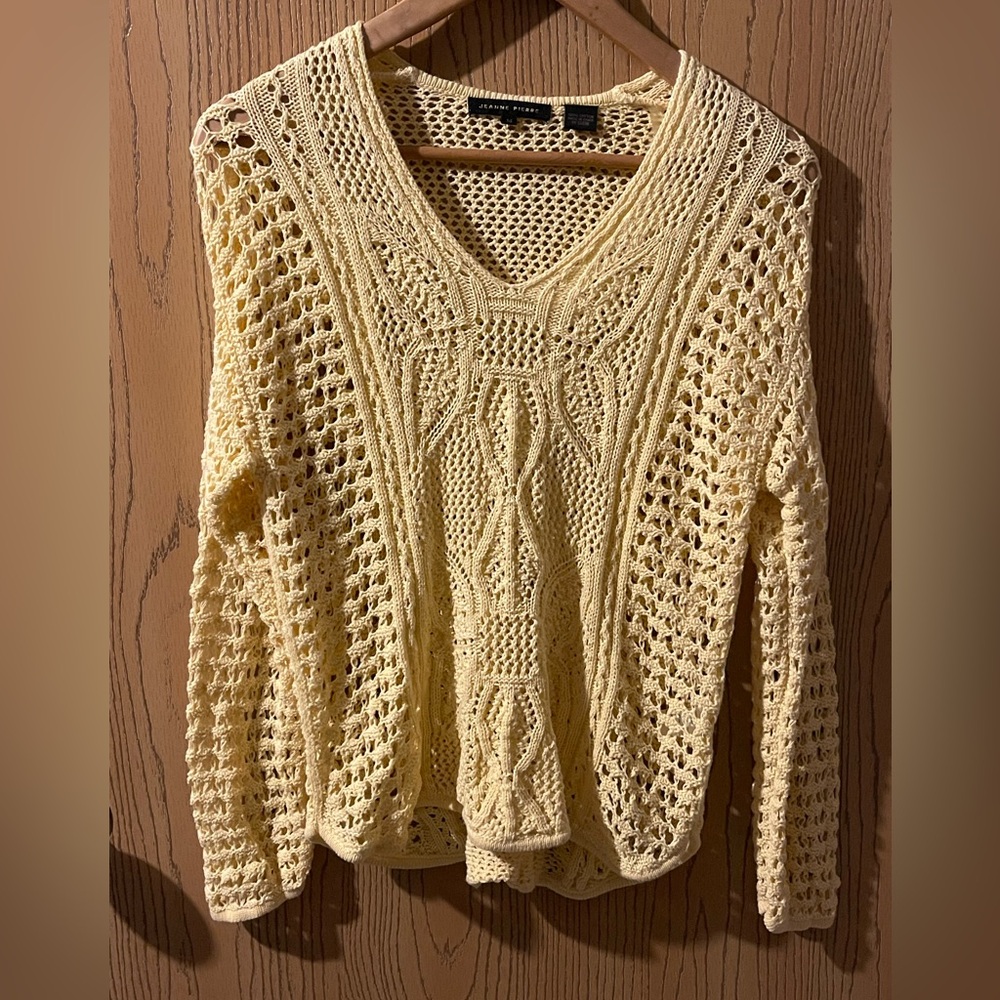 JEANNE PIERRE Women's Yellow V-Neck Sweater